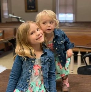 Meet your Posher, Gail